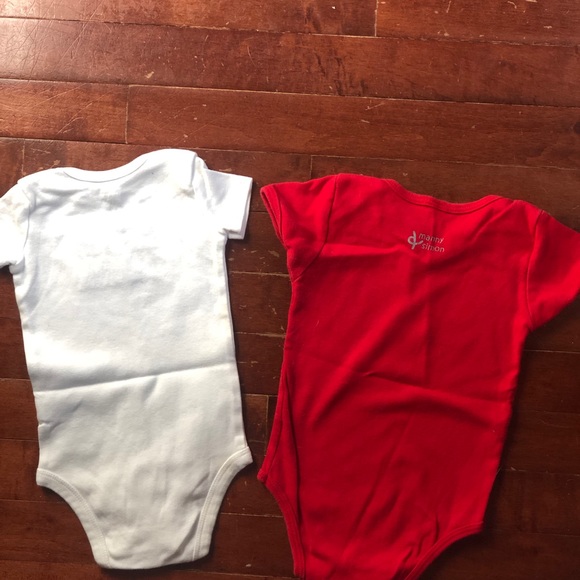 2 6-12 Mo Bodysuits - Picture 2 of 7